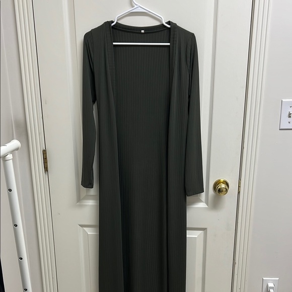 Chic Long Olive Green Cardigan - Picture 1 of 7